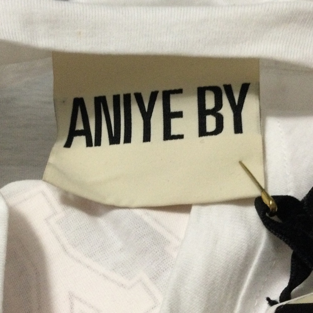 Aniye By White Cotton Graphic Tee with Long Rippled Sleeves Size S - Picture 6 of 9